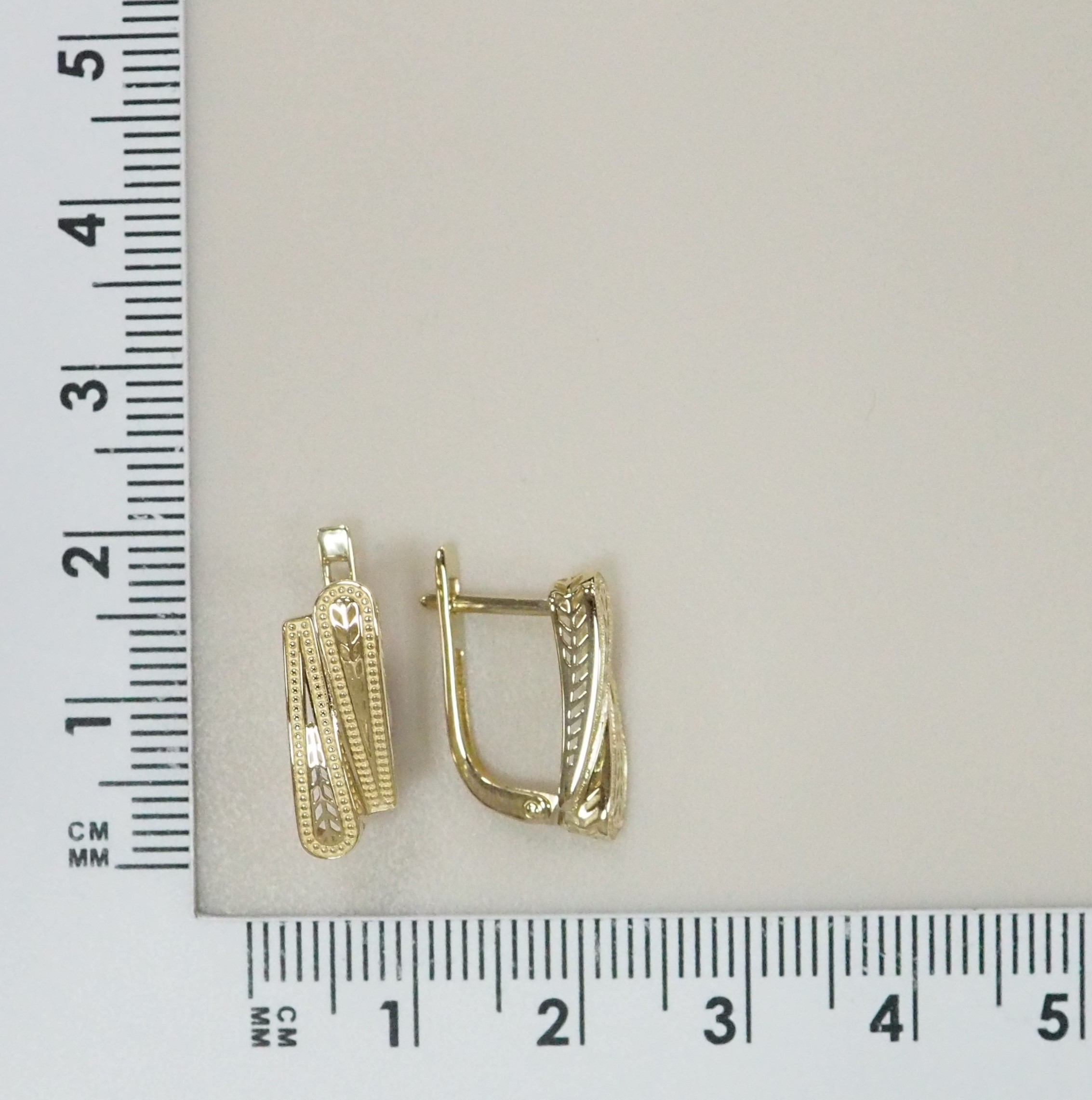 Серьги из желтого золота